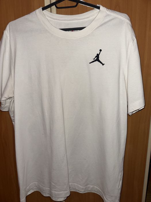 Tricou jordan purtat de 2 ori