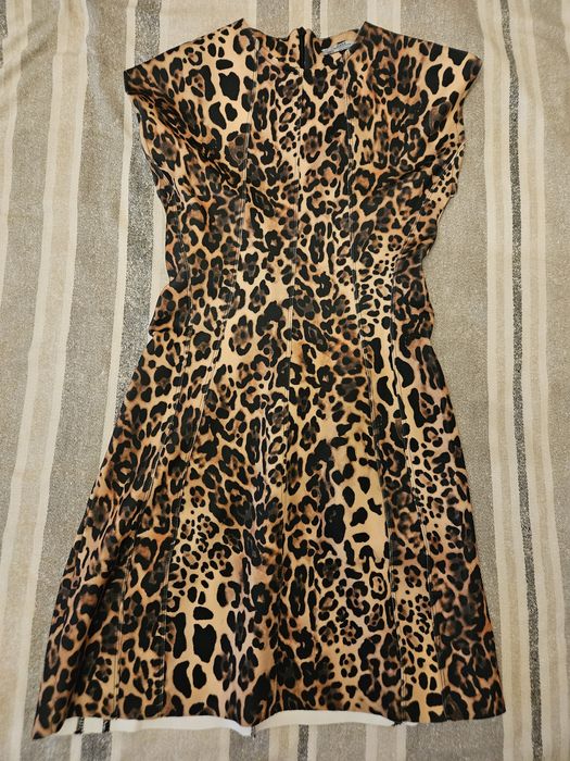 Rochie animal print zara