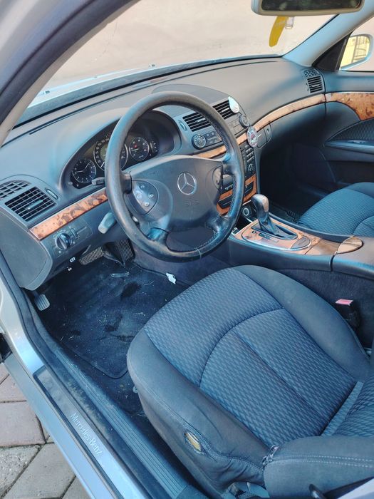 Mercedes e220 diesel schimb cu decapotabila