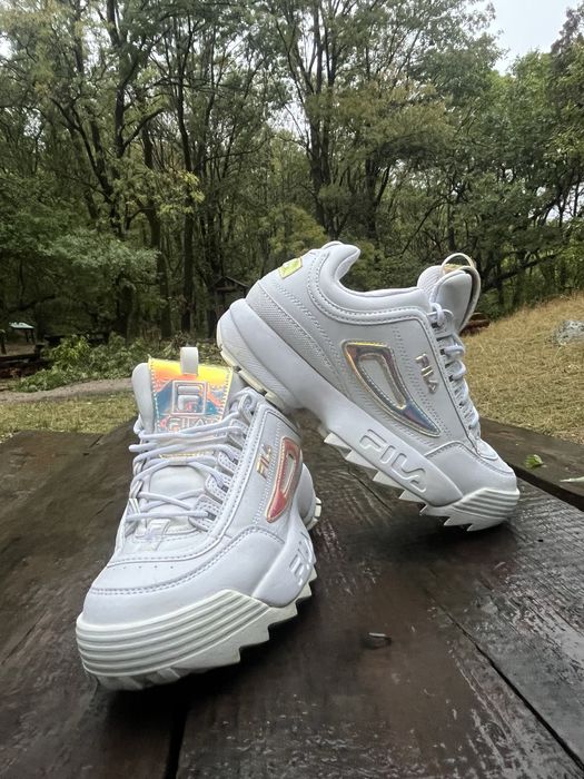 Обувки на достъпни цени