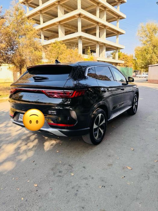 Продаётся BYD song Hybrid 2-позиция 110км