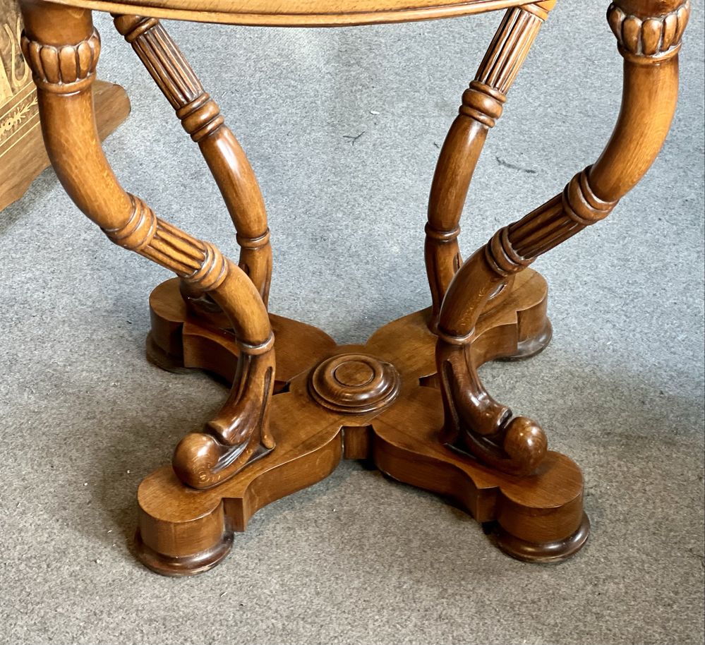 Masă / Jardinieră veche *** vintage / antic / vechi / retro ***