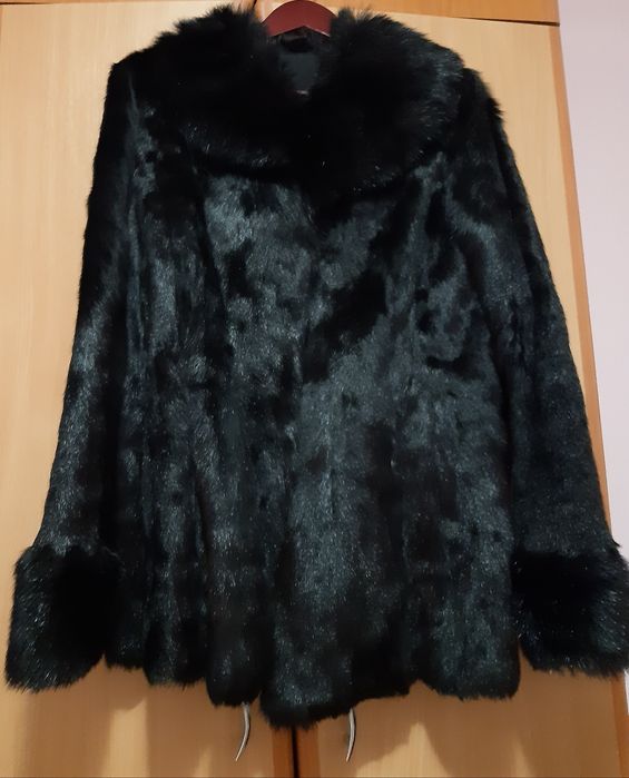 Haina blana noua