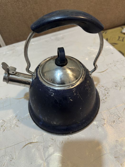 Чайник со свистком