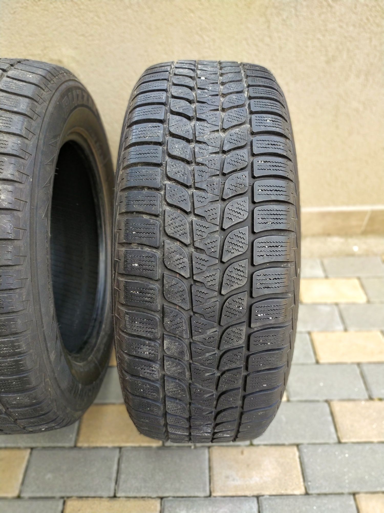 235/60/17-Bridgestone Blizzak 4x4