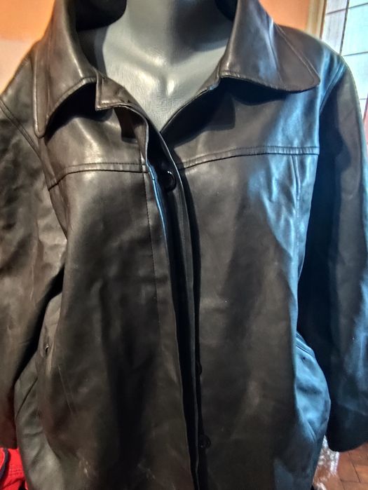 Кожено яке изгодно