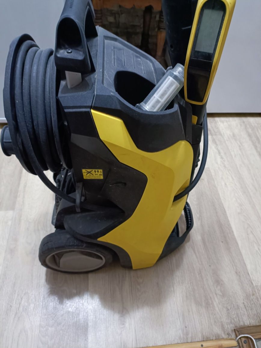 Продам Karcher K7 Premium