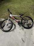 Bicicleta ht cadru ctm 2200 lei negociabil