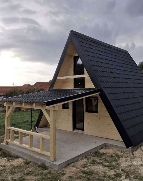 Vând casă  cabane din lemn