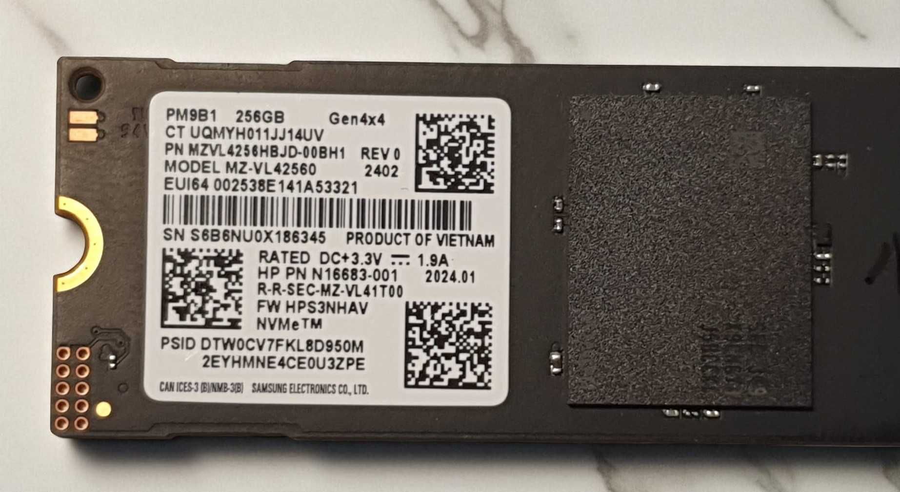 SSD 256GB NVme PCIe Gen4 Samsung, Garantie 1 an
