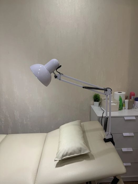 Настольная лампа светильник для маникюра работы и учёбы 80 см