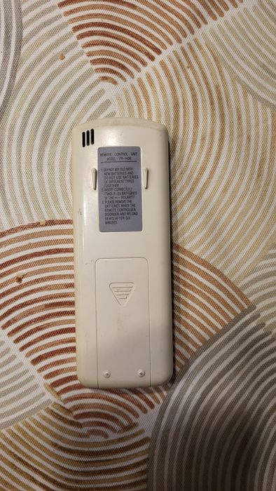 Дистанционно за климатик Hier