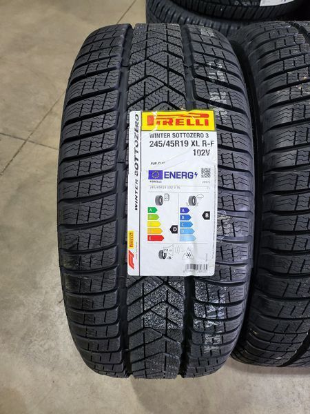 275/40/19//245/45/19 Pirelli Runflat