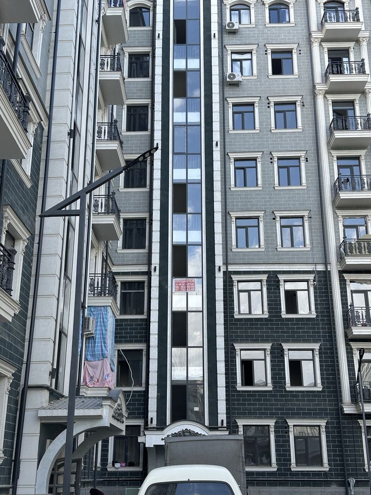 Квартира с договум