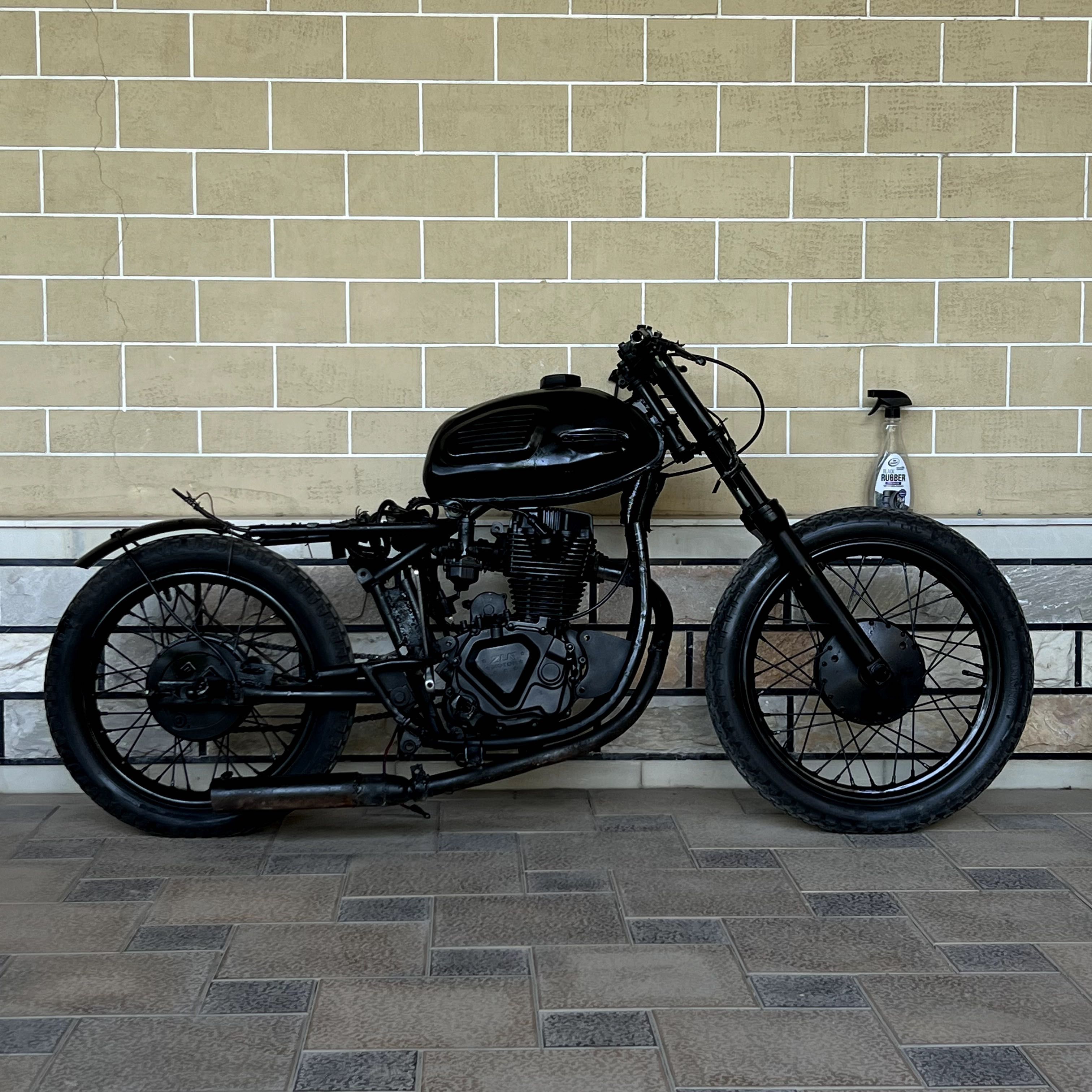 cafe racer 200 kub pod projekt