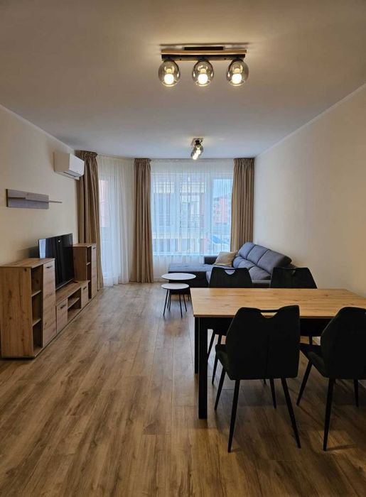 Дава се под наем Едностаен апартамент в Пловдив, Остромила - 86 кв.м за 550 € - Снимка #1