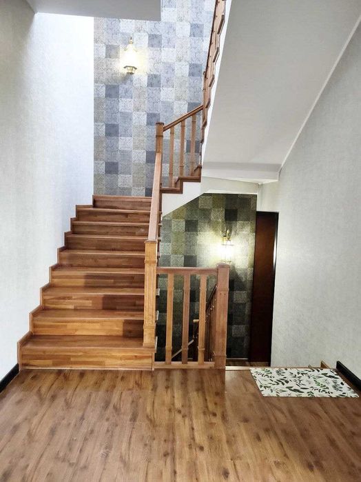 Гостиница Россия сдается дом под офис