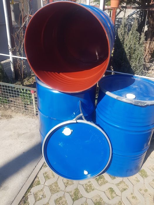 Butoi 200 litri pentru depozitare cu capac
