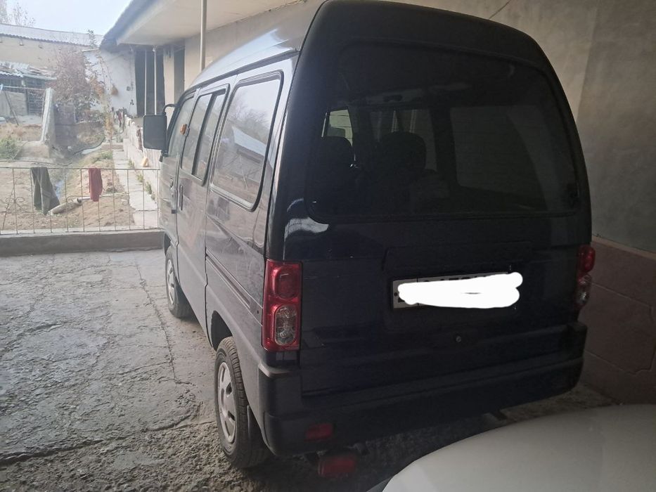 Дамас сотилади Мокрый