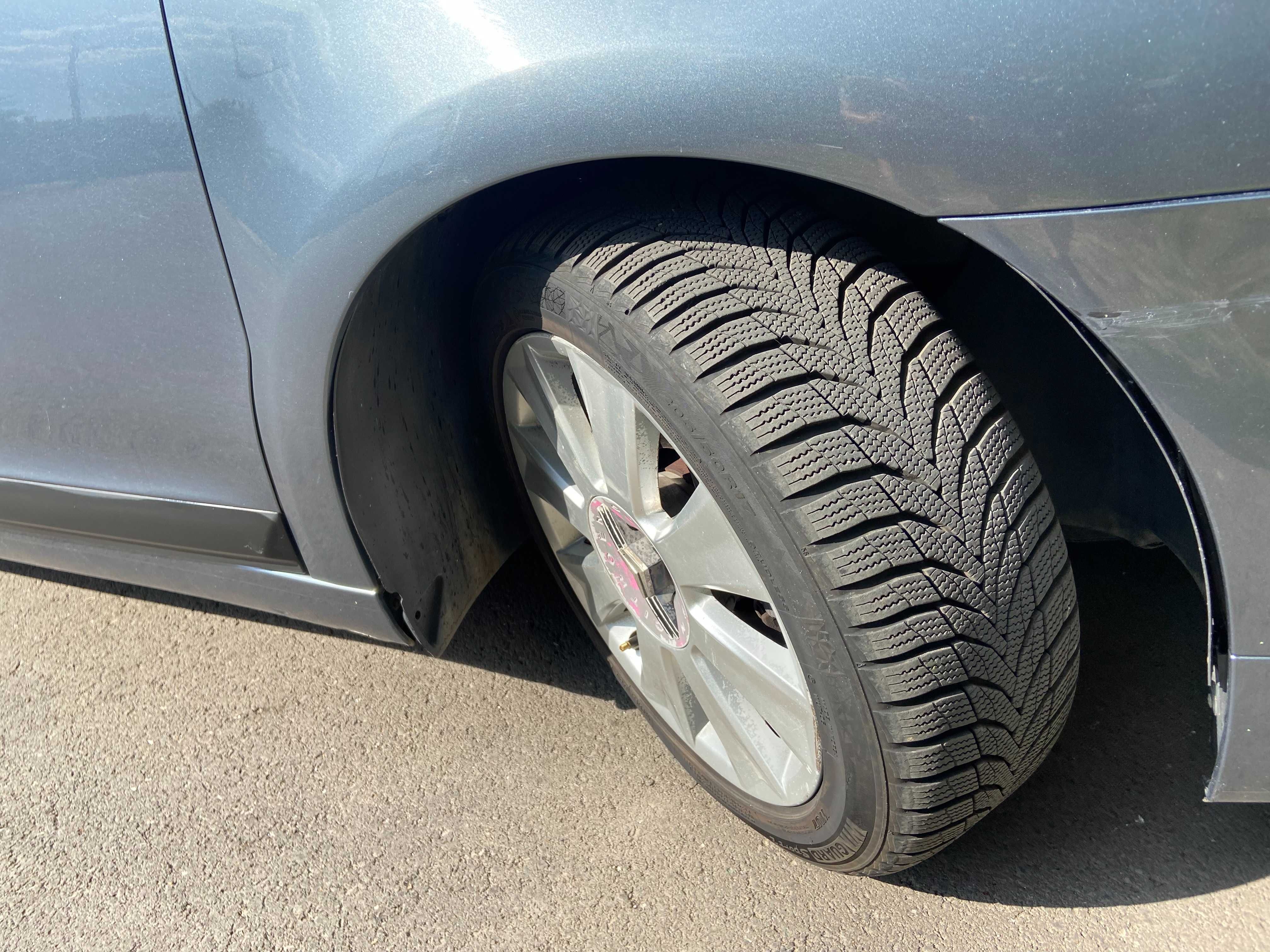 Citroen C4, 2005, 2.0 HDi, 136 кс, хечбек, 2 компл. гуми с лети джанти