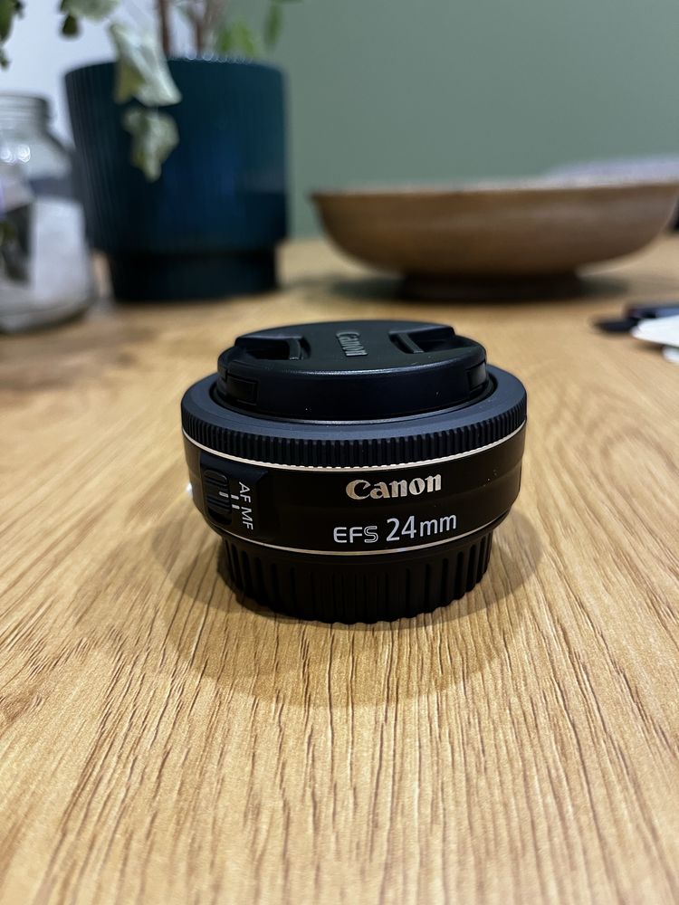 КАТО НОВ! Canon 24mm EF-S STM
