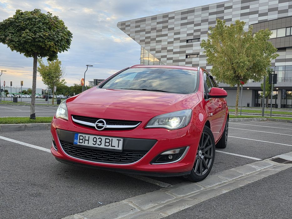 Opel Astra j 1.6 cdti 136cp