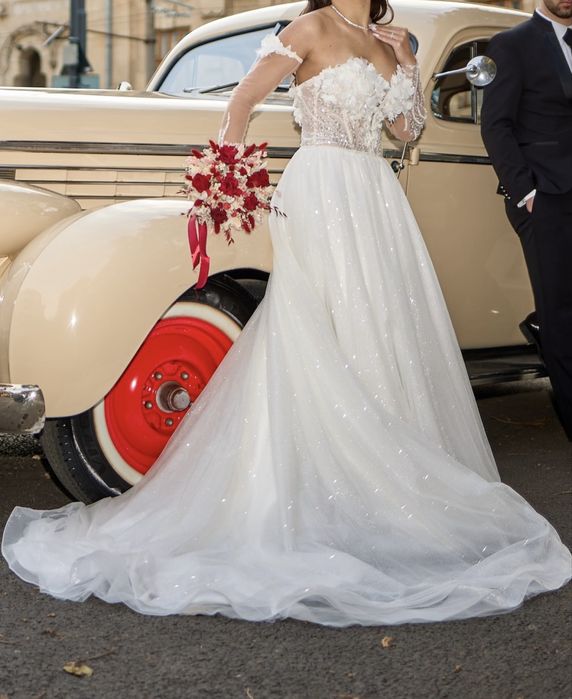 Rochie mireasa cu vual