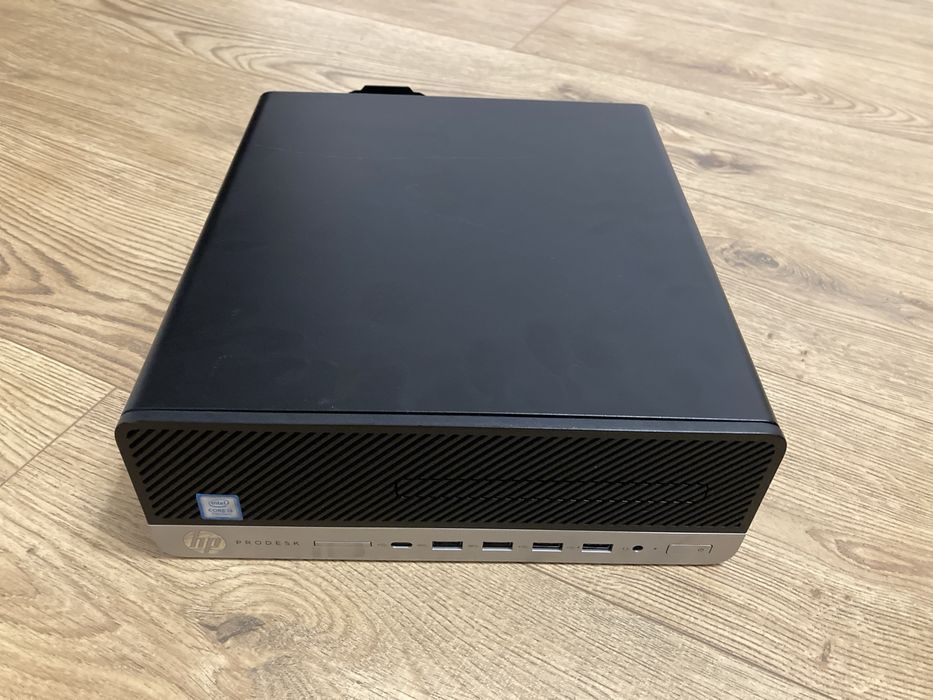 HP Prodesk 600 G3 SFF ; Intel i3 Gen 7 ; 16 GB RAM DDR 4