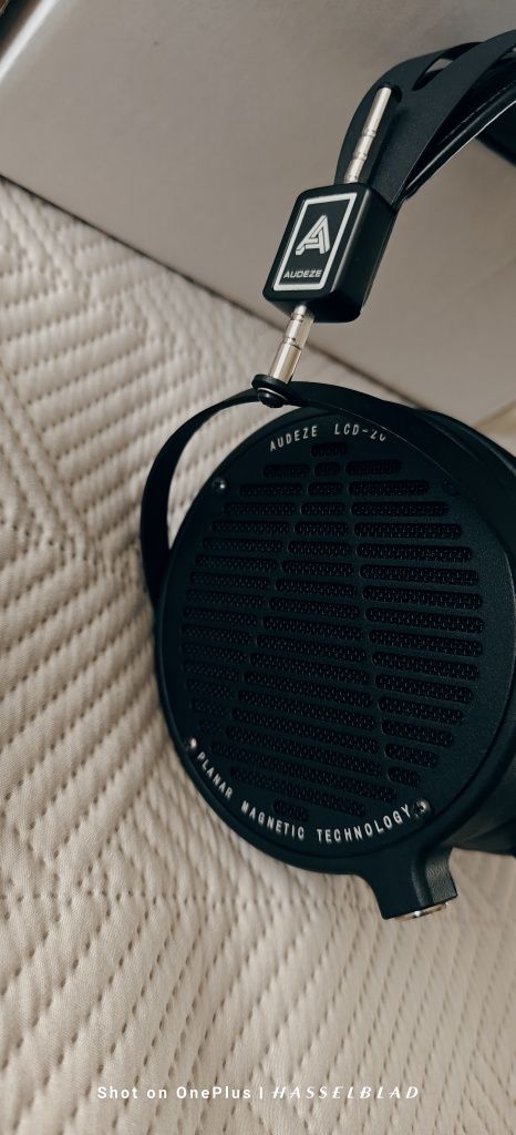 Vând căști i Hi-Fi Audeze LCD 2 Classic