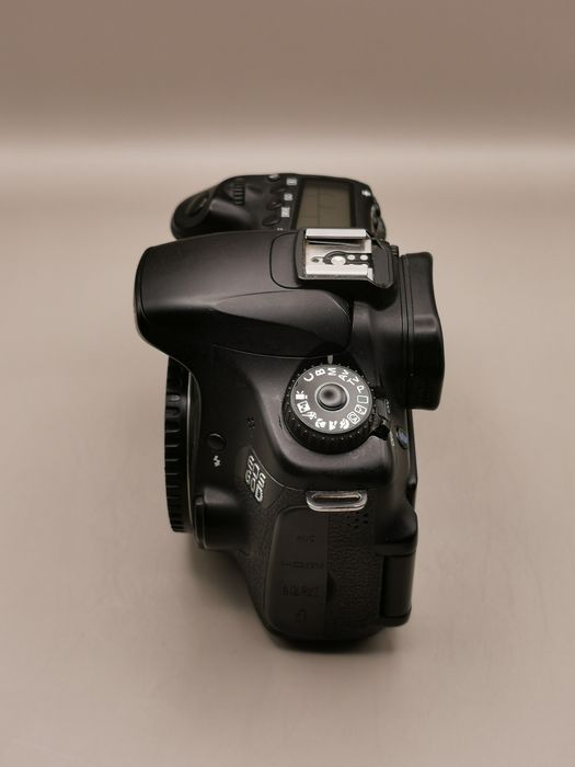 Kit foto canon 60D + obiectiv canon 18-55mm IS STM