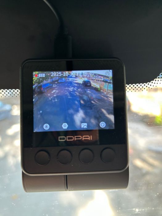 Видеорегистратор DDPAI Z50