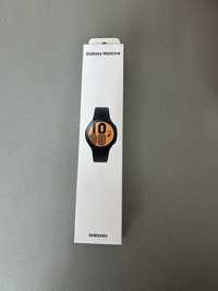 Часовник Samsung Galaxy Watch 4 44mm с гаранция