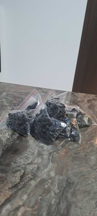 Капачки за вентил, Пластмаса 10х50 бр. общо 500бр. черни
