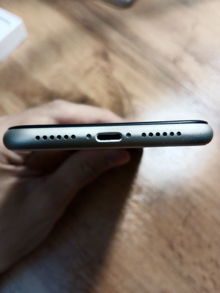 Iphone 11 128 GB