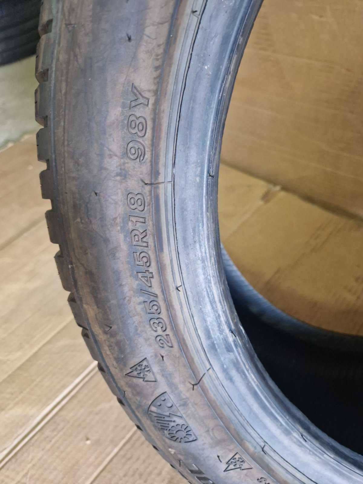 1 брой Bridgestone R18 235/45/ 
нова лятна гума 
DOT4719