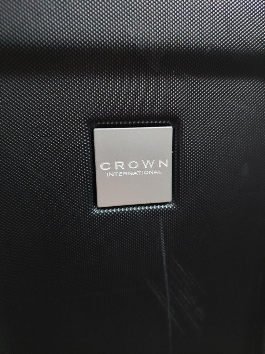 Малък куфар Crown