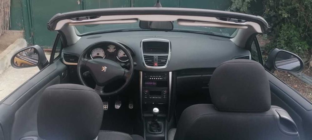 Peugeot 207cc 1.6 benzina 120cp (decapotabil)