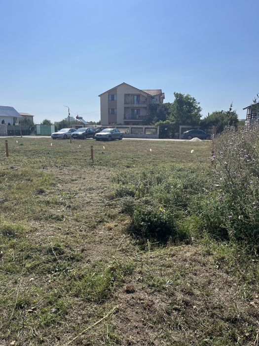 Teren intravilan 400mp Venus