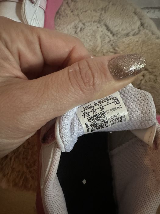 Adidas маратонки за момиче