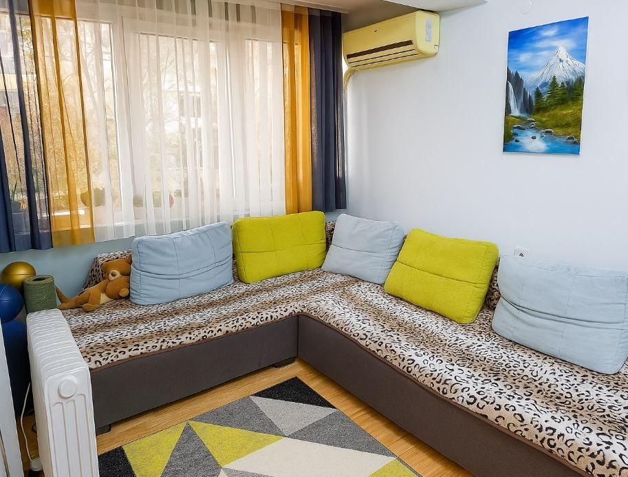 Дава се под наем Двустаен апартамент в Варна, Генералите - 48 кв.м за 500 € - Снимка #1