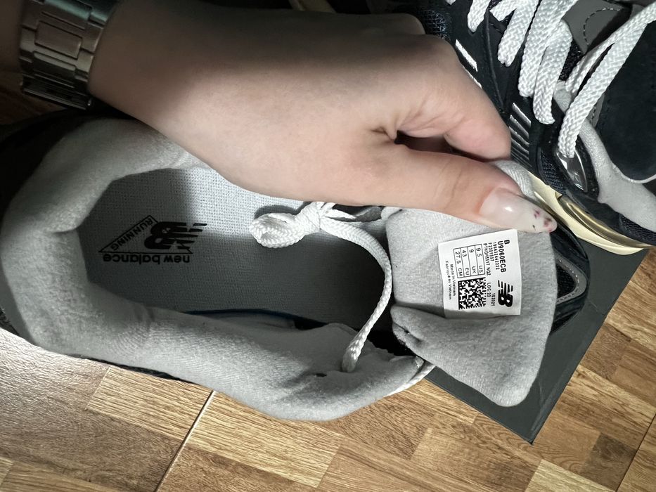 New Balance 9060 Navy