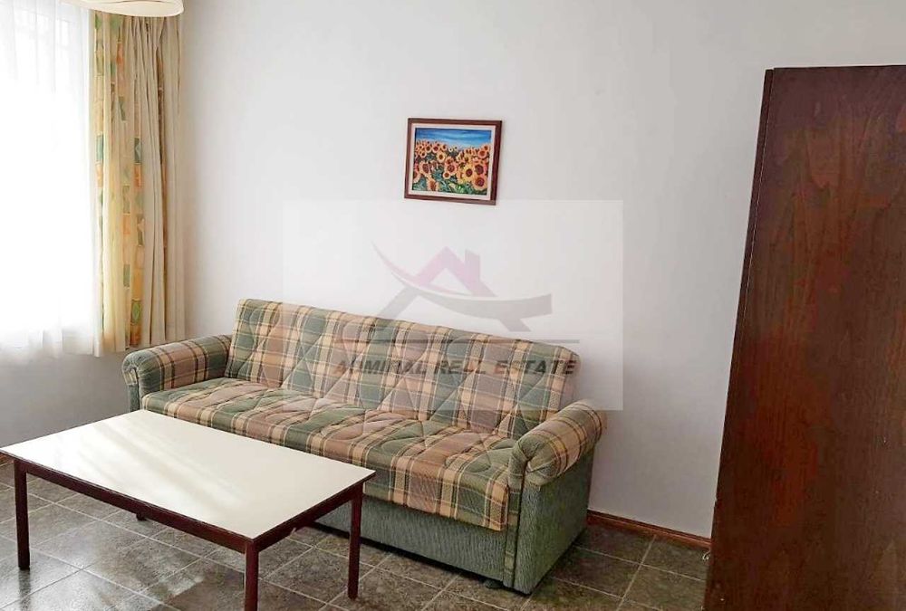 Дава се под наем Тристаен апартамент в Варна, Погреби - 60 кв.м за 664 € - Снимка #1