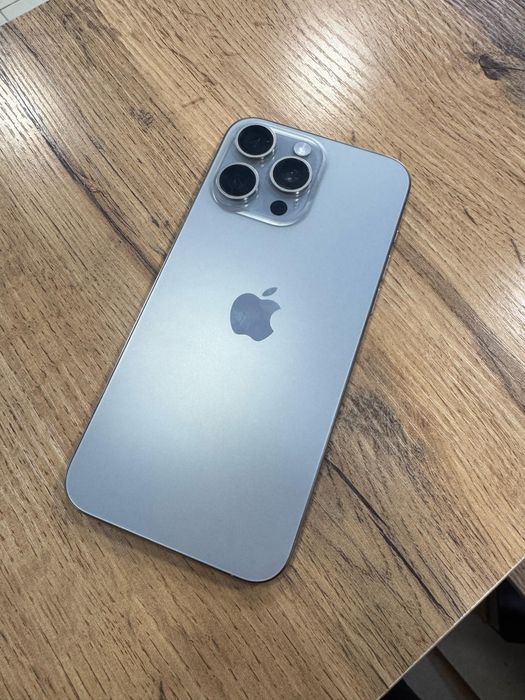iPhone 15 Pro Max 256Gb
