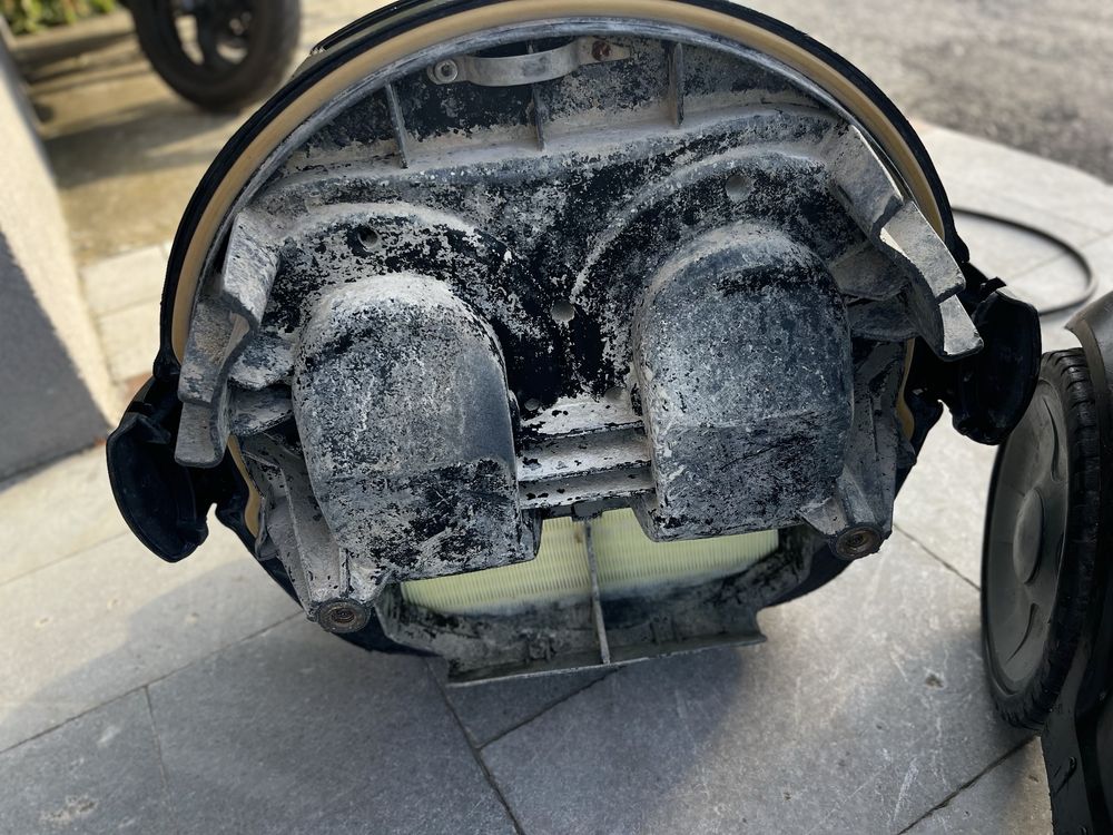 Професионална прахосмукачка Karcher NT 65/2 Tact2