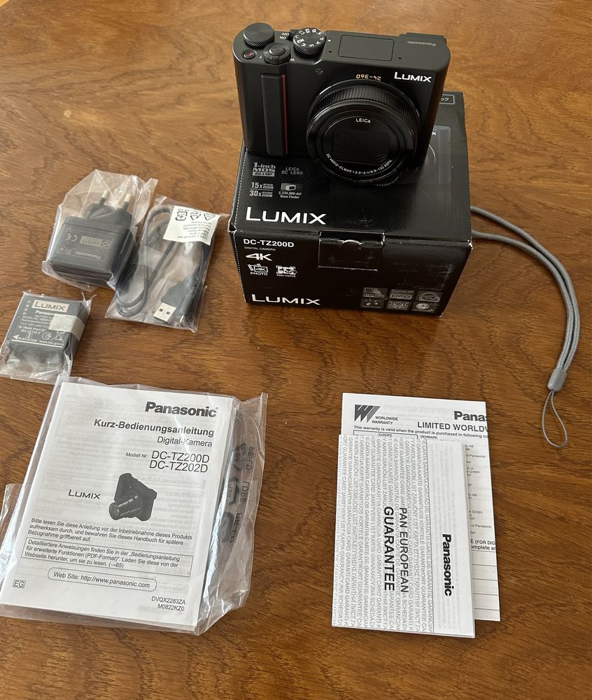 Panasonic Lumix DMC-TZ200, Leica 24-360mm