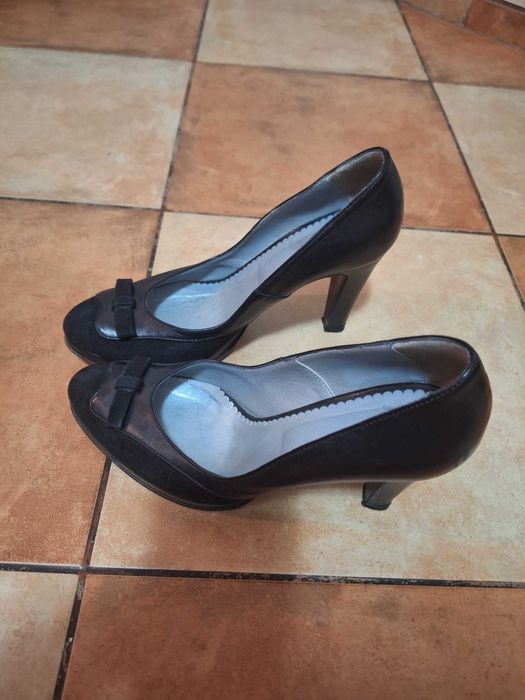 pantofi eleganti Vicina negri piele masura 37