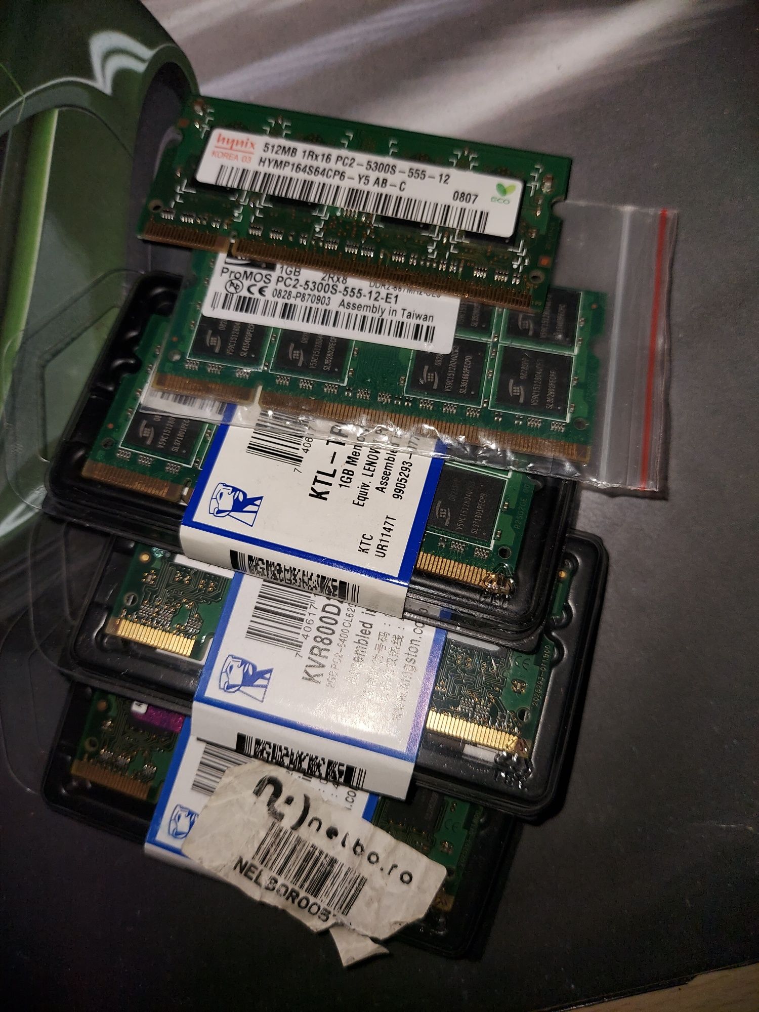 1gb ram 50 lei totul DDR2 ddr2 Laptop laptop diverse