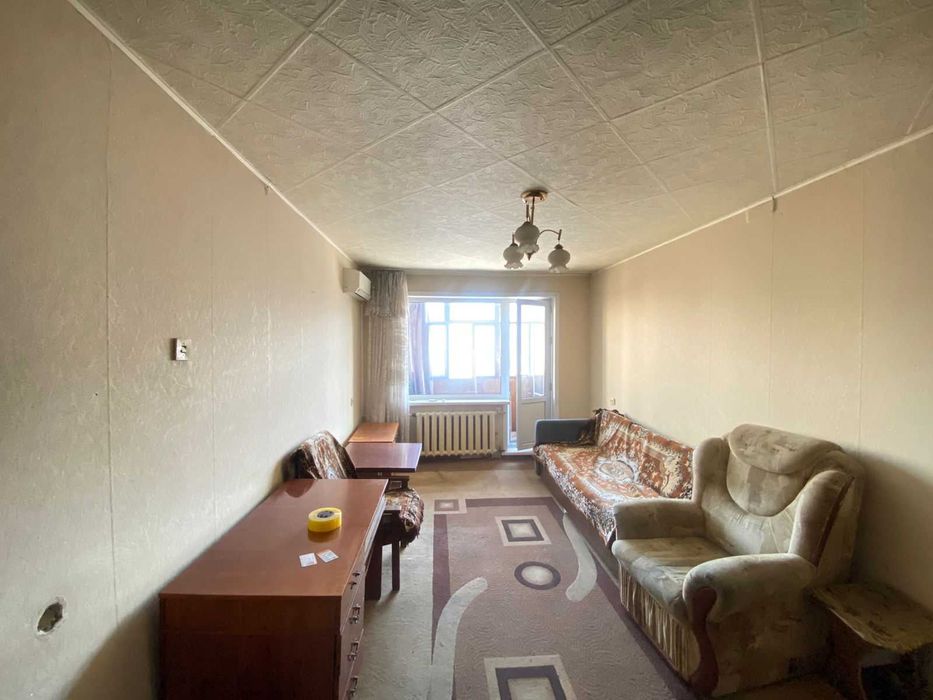 Продам 1 комнатную  квартиру  на  Горка Дружбы в Панельном доме 5/5 эт