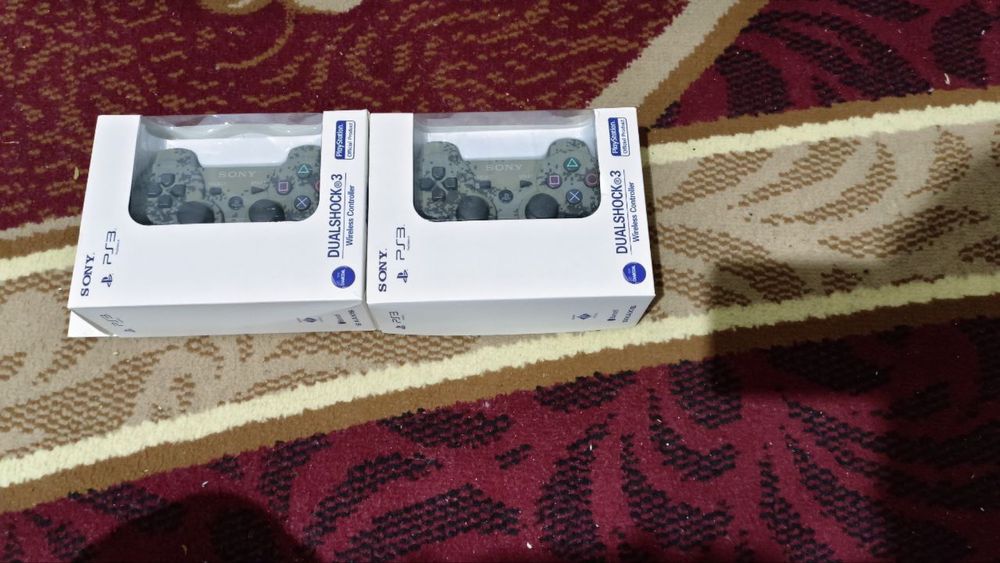 Ps3 Lar Koreyadan kelgan xotirasi 500GB dan 4ta bor