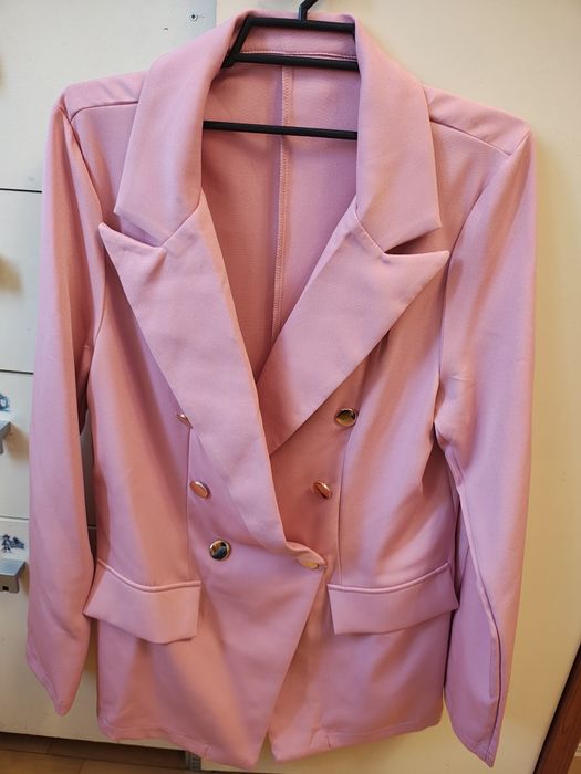 Розово Дамско Сако